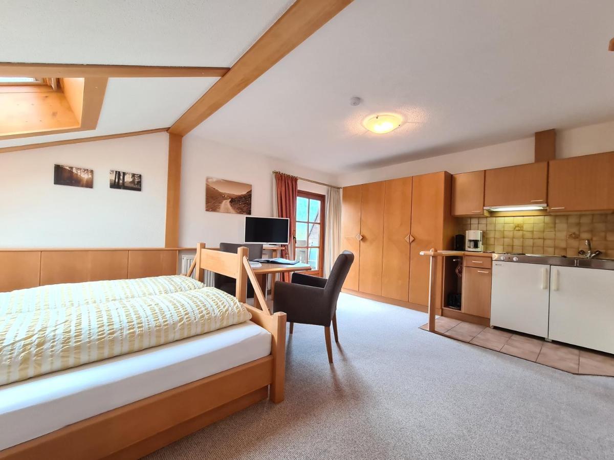 Gaestehaus Fitsch Obsteig Bagian luar foto